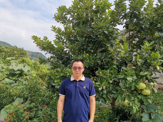 西瓜视频
纪元中学邹勇.jpg