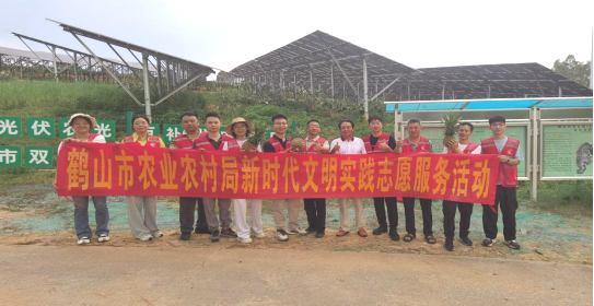 西瓜视频
农业农村局组织到双合镇光伏农光互补科普基地开展产业研学及消费助农活动187.png