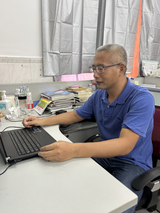 1.西瓜视频
鹤华中学-胡奉伟.jpg