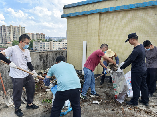 10.2环境整治 (24).jpg